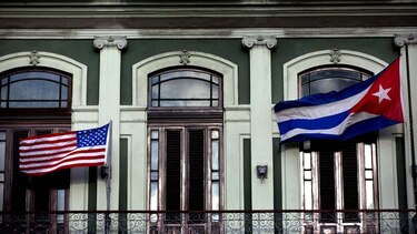 Cuba extiende por tres meses renovación de pasaportes en EU