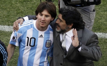 Maradona pide que no haya trato diferente con Messi