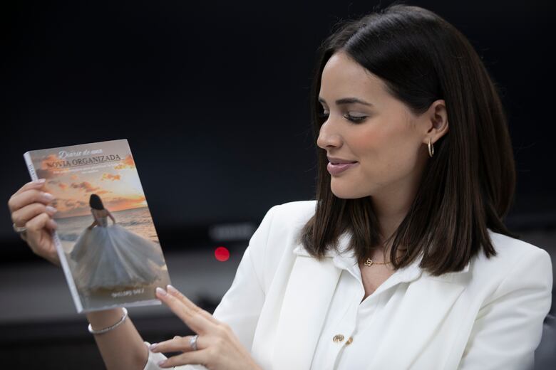 ‘Diario de una novia organizada’: el nuevo libro de Sheldry Sáez para planificar bodas