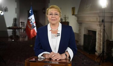 Justicia chilena sobresee al hijo de la presidenta Bachelet por caso de corrupción