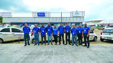 Xpress firma con Banistmo
