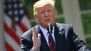 Donald Trump dará prioridad a los inmigrantes bilingües y profesionales