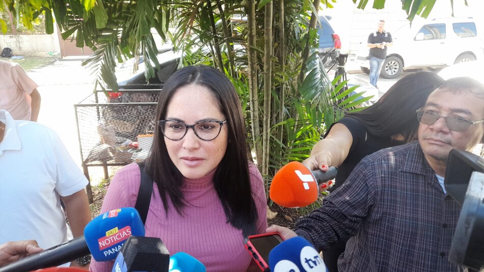 Zulay Rodríguez visita a Martinelli y aboga para que le den el salvoconducto de ‘manera inmediata’
