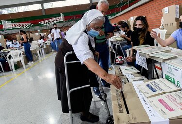 Izquierda en Colombia logra avance histórico en el Congreso