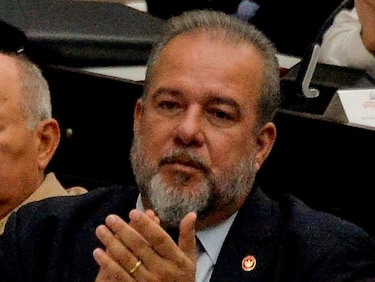 Un ministro de Fidel Castro es el nuevo jefe de Gobierno de Cuba