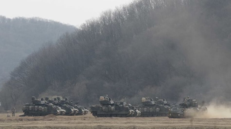 Seúl dice que Corea del Norte lanzó otro misil