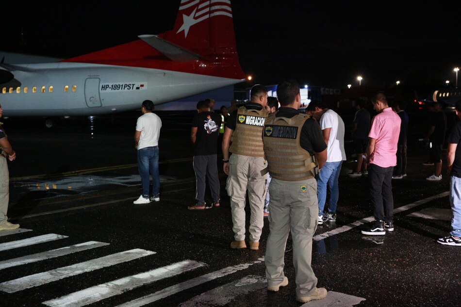 Panamá deporta al primer grupo de ecuatorianos que ingresaron de forma irregular por Darién