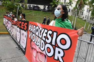 Protesta ante la Corte Suprema por fallo de no culpabilidad a favor del diputado Arquesio Arias