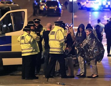 Al menos 19 muertos y 50 heridos en atentado 'terrorista' en Mánchester