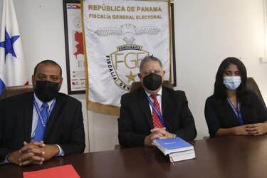 Fiscalía Electoral abre investigación por caso de las bolsas de Panamá Solidario