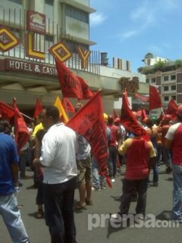 Sindicalistas exigen derogación de la Ley 30