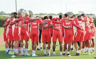 Nómina completa inicia entrenamientos