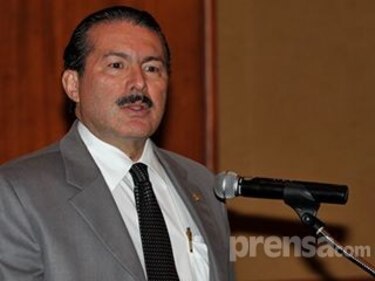 Henríquez defiende la eliminación de subsidio electoral