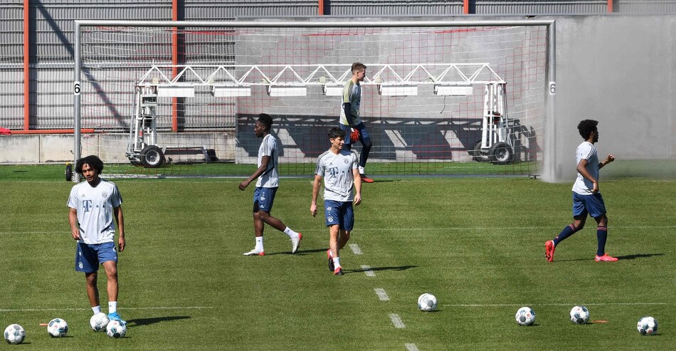 El Bayern Múnich vuelve a entrenar, pero a distancia
