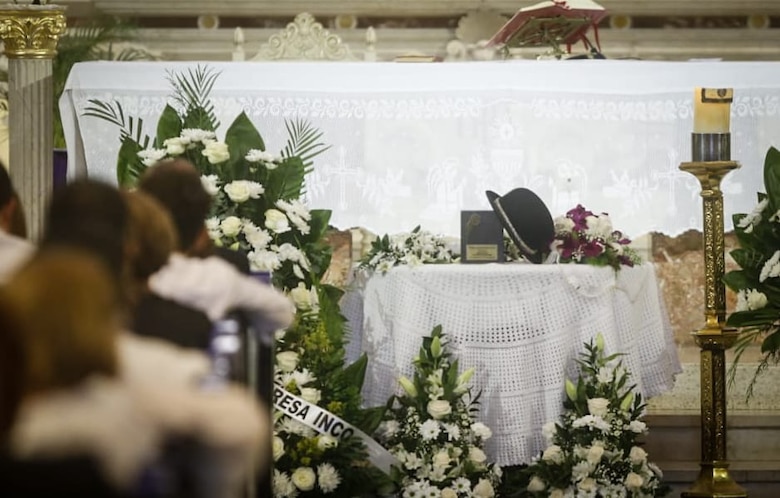 ‘Gocé, pero a mi manera’: familiares y amigos despiden al cantautor panameño Pedrito Altamiranda