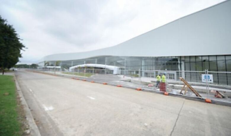 Anfiteatro estaría listo en junio