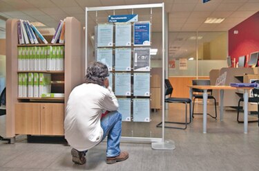 Mejora mercado laboral en la Eurozona a pesar del alza en contagios