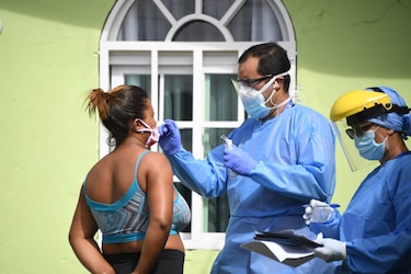 Despliegan equipo de ‘respuesta rápida’ en Arraiján para buscar casos de Covid-19