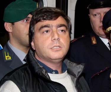 Lavítola vuelve al banquillo de los acusados