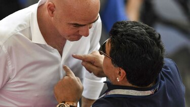 Maradona vio 'un robo monumental' a Colombia en octavos ante Inglaterra