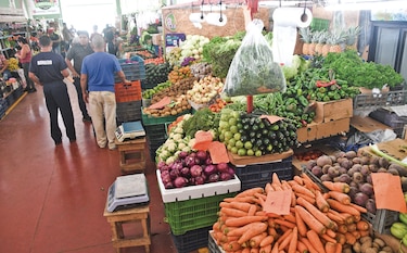 Alza de precios en alimentos limita una dieta saludable