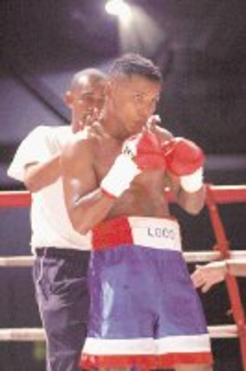 Mosquera sale hoy con sed de triunfo ante Nanthachai