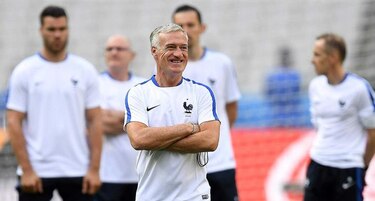 Deschamps espera que Francia no sea víctima de la presión