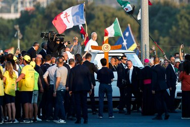 El papa León XIV advierte sobre los algoritmos de las redes sociales: ‘Nos dicen a quién debemos amar y qué pensar’