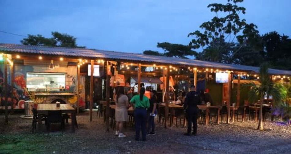 Detectan irregularidades en locales comerciales de Brisas del Golf