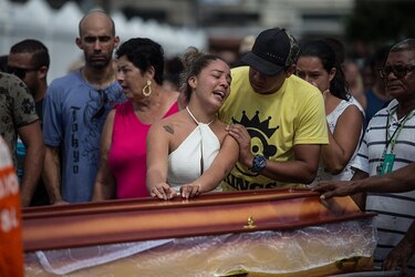 Alud en Río de Janeiro deja 14 muertos y 11 heridos