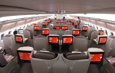 Iberia reanudará vuelos entre Uruguay y España en julio
