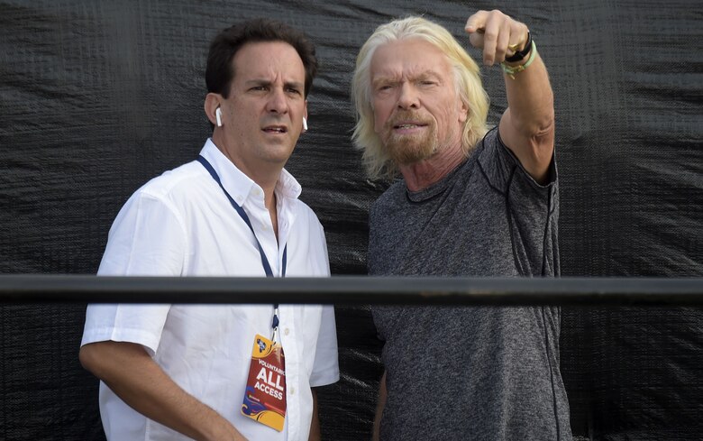 Lucha por el poder en Venezuela se refleja en conciertos