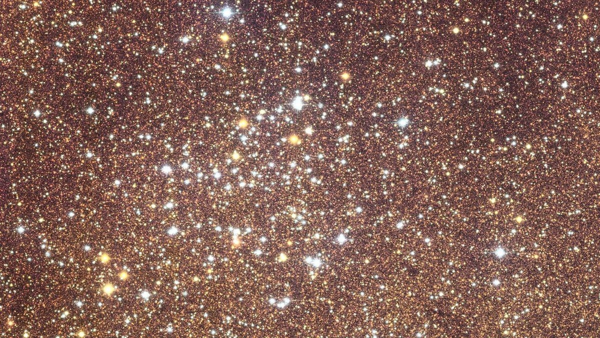La espectacular imagen captada por un telescopio que muestra 60 millones de estrellas a la vez en la Vía Láctea