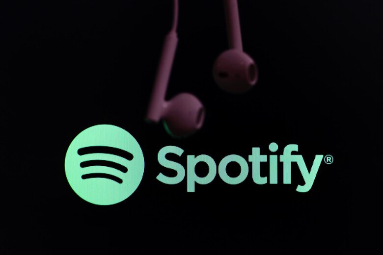 Spotify ahora trabaja con ‘Livi’, la DJ personal con inteligencia artificial