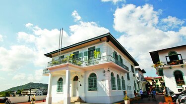 Un castillo que se convirtió en legación