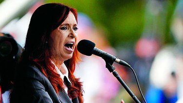 Investigan negocios de expresidenta argentina Cristina Fernández