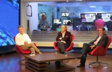 Santos pide a Varela que devuelva a María del Pilar Hurtado