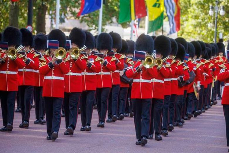 El silencio por ‘la abuela de todos’ frente a la ‘histeria’ que rodeó a Diana
