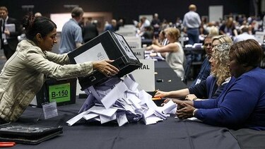Ajustados resultados en histórico referéndum británico sobre la UE