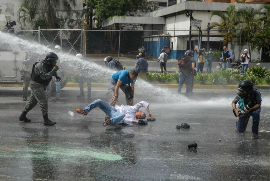 Aumentan a 52 los muertos en manifestaciones en Venezuela