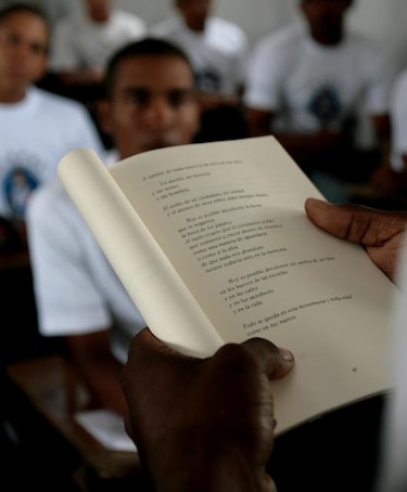 El ‘Día Mundial de la Poesía’, una excusa para volver a los clásicos