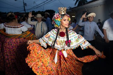 Semana del Campesino culmina con lujo y esplendor