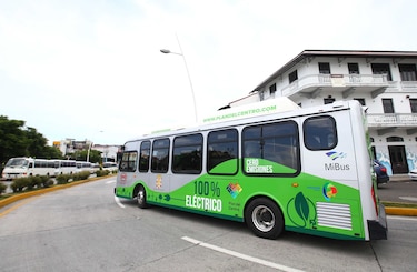 BID aprueba $47 millones para buses eléctricos en la ciudad de Panamá