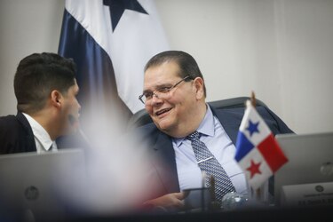 ‘No me van a chantajear ni a coaccionar como estaban acostumbrados en el gobierno anterior’: advierte el presidente a la Asamblea Nacional