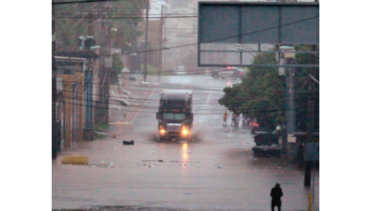 Más inundaciones; persiste mal tiempo