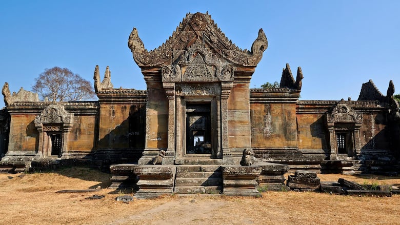 Mapas coloniales y un templo antiguo: la historia detrás del sangriento conflicto entre Tailandia y Camboya