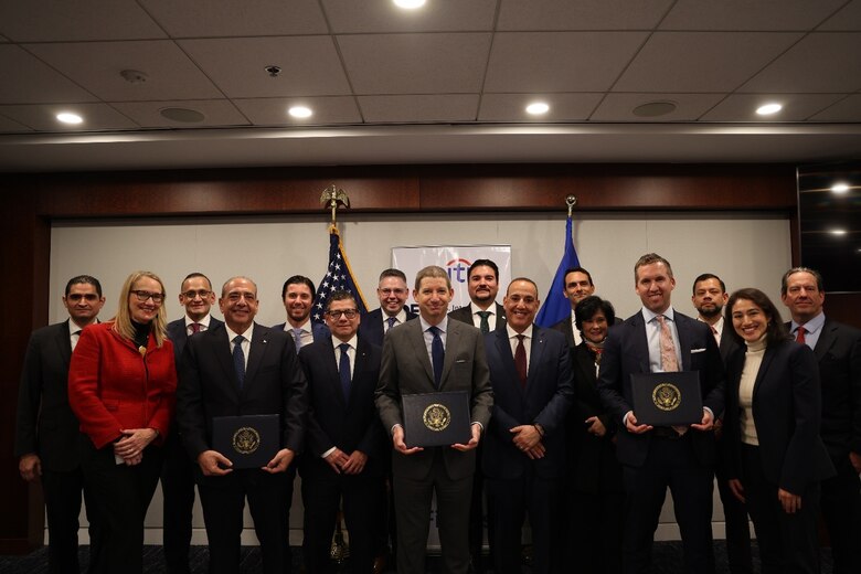 El gobierno de Estados Unidos a través de DFC y Citi otorgan crédito de $250 millones a Banco Ficohsa en Honduras