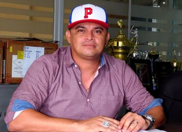 Raúl Domínguez, motivado por el reto de dirigir equipo Sub-23