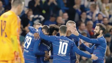 Chelsea, Arsenal y Milan salen airosos