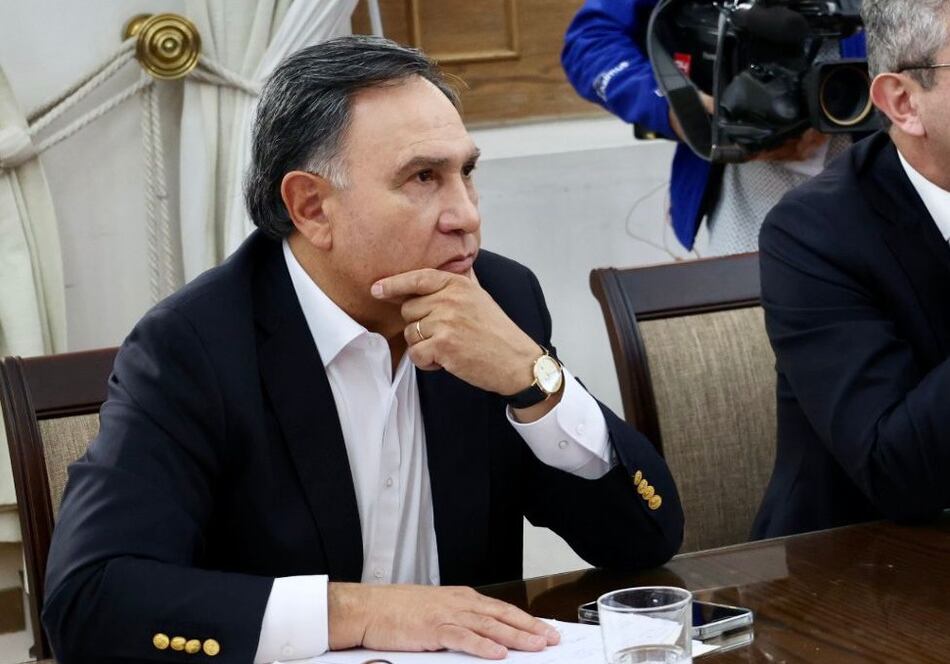 Diputado opositor admite haber filtrado reunión secreta con el presidente chileno